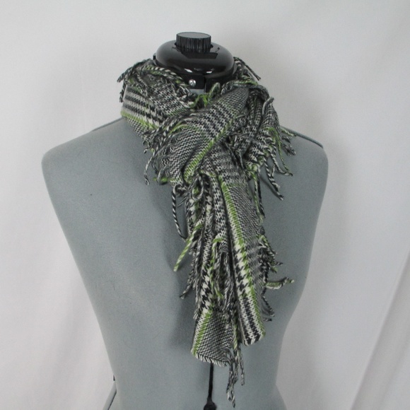 V. FRAAS Accessories - V. Fraas Germany Scarf Side Fringe Green Gray V. FRAAS Accessories - V. Fraas Germany Scarf Side Fringe Green Gray